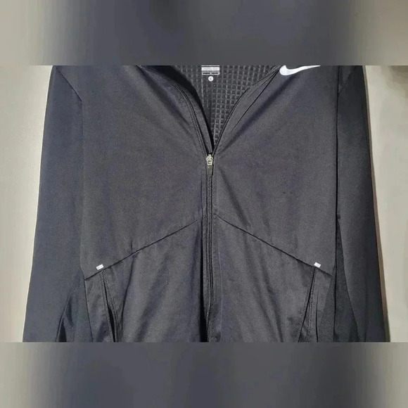 Nike Dri-Fit Full Zip Black Lined Windbreaker with Hand Covering  Women’s Size L - Picture 9 of 11